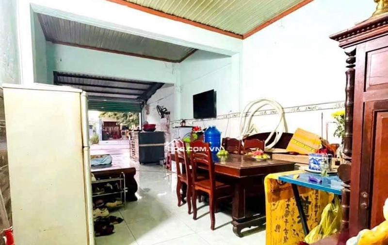 NHÀ MẶT TIỀN ĐƯỜNG NHỰA HUỲNH THỊ MÀI - GẦN CHỢ NHỎ TÂN HIỆP - VỪA Ở VỪA KINH DOANH. Chỉ 3,25 tỷ.